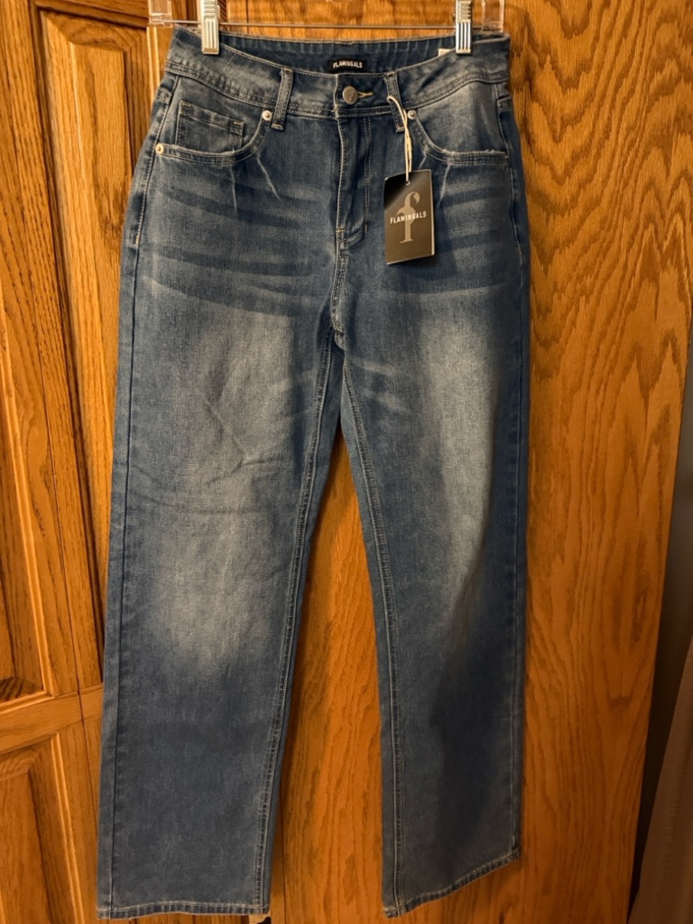 Women’s Straight-Leg Jeans